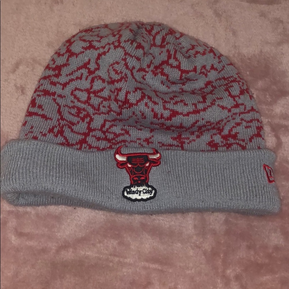 Bulls winter hat